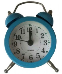 картинка Часы-будильник IRIT IR-603, 5*3*8см, пластик (AA*1шт в компл.) от магазина Визит