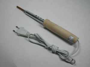 картинка Паяльник ЭПСН 65Вт/220В (г.Псков) деревянная ручка от магазина Визит